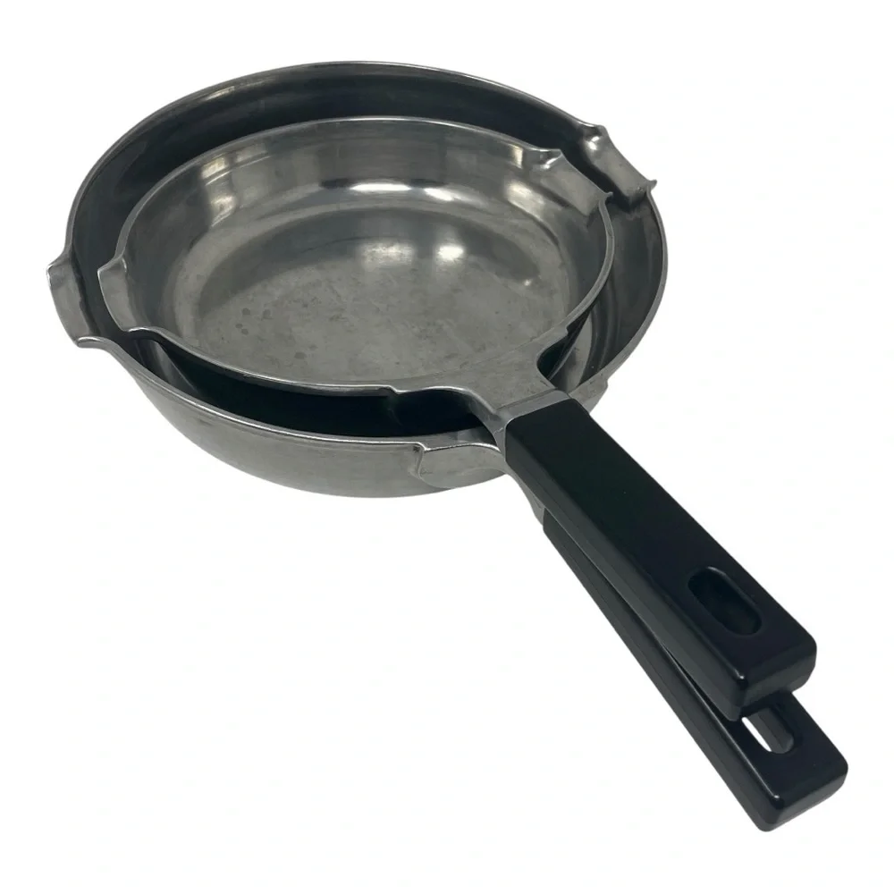 (2) Dansk Gourmet Designs VTG pans Great Britain Double Spout 8 1/2
